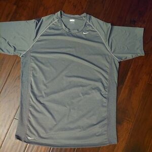 Men's Nike Pro Fit t-shirt